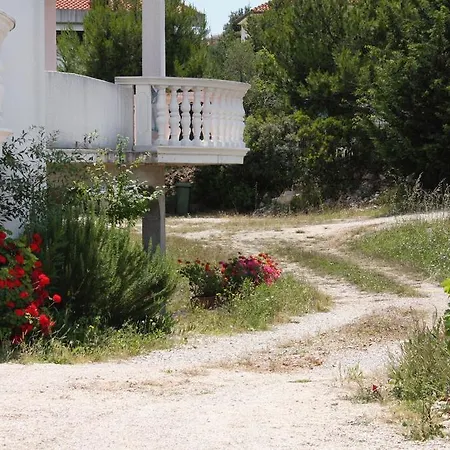 Jezera 5120a Tisno